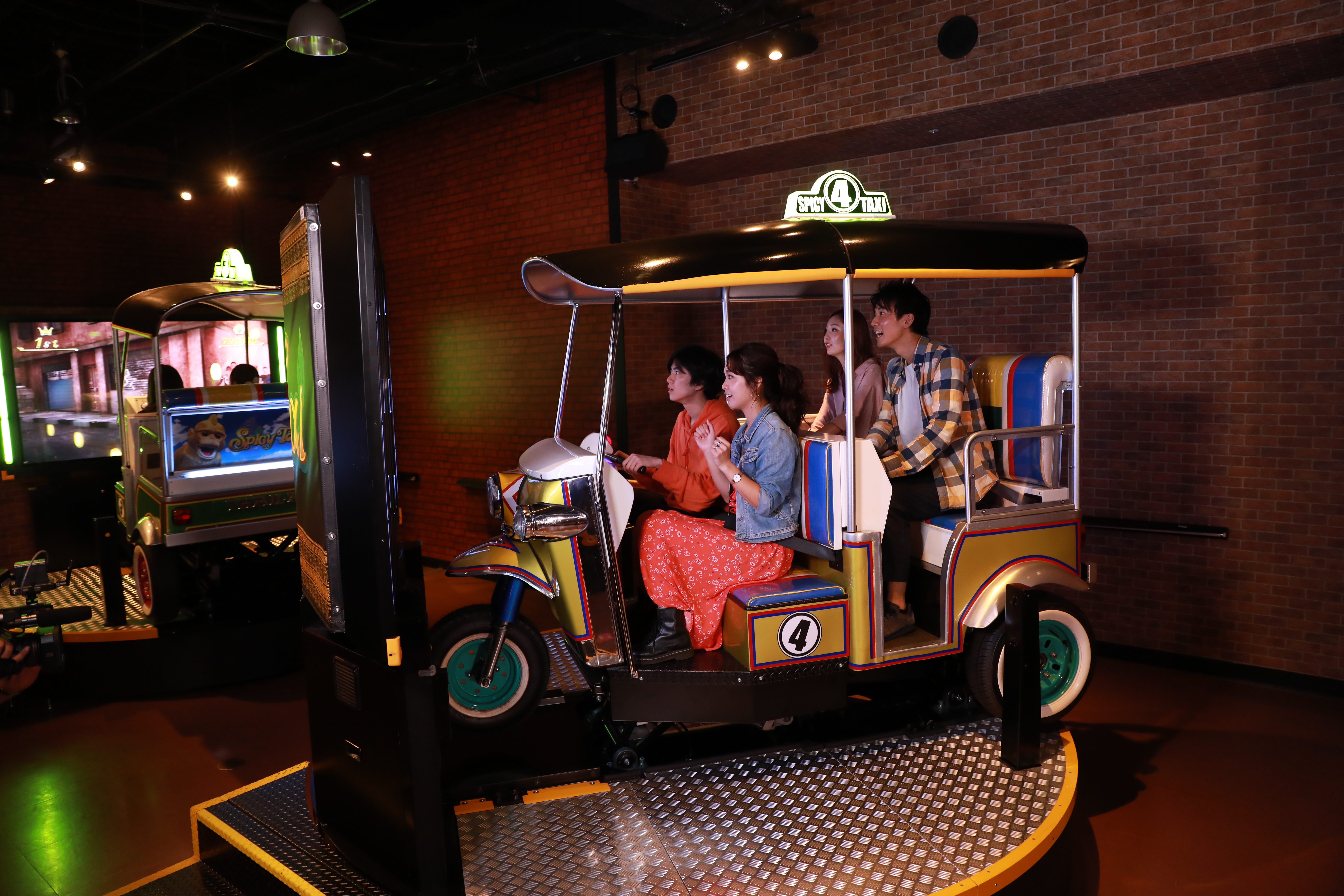 楽一番公式アカウント様専用ワールドトリガー　JOYPOLIS限定アクリルスタンド TVアニメ『ワールドトリガー』と東京ジョイポリス、コラボイベント